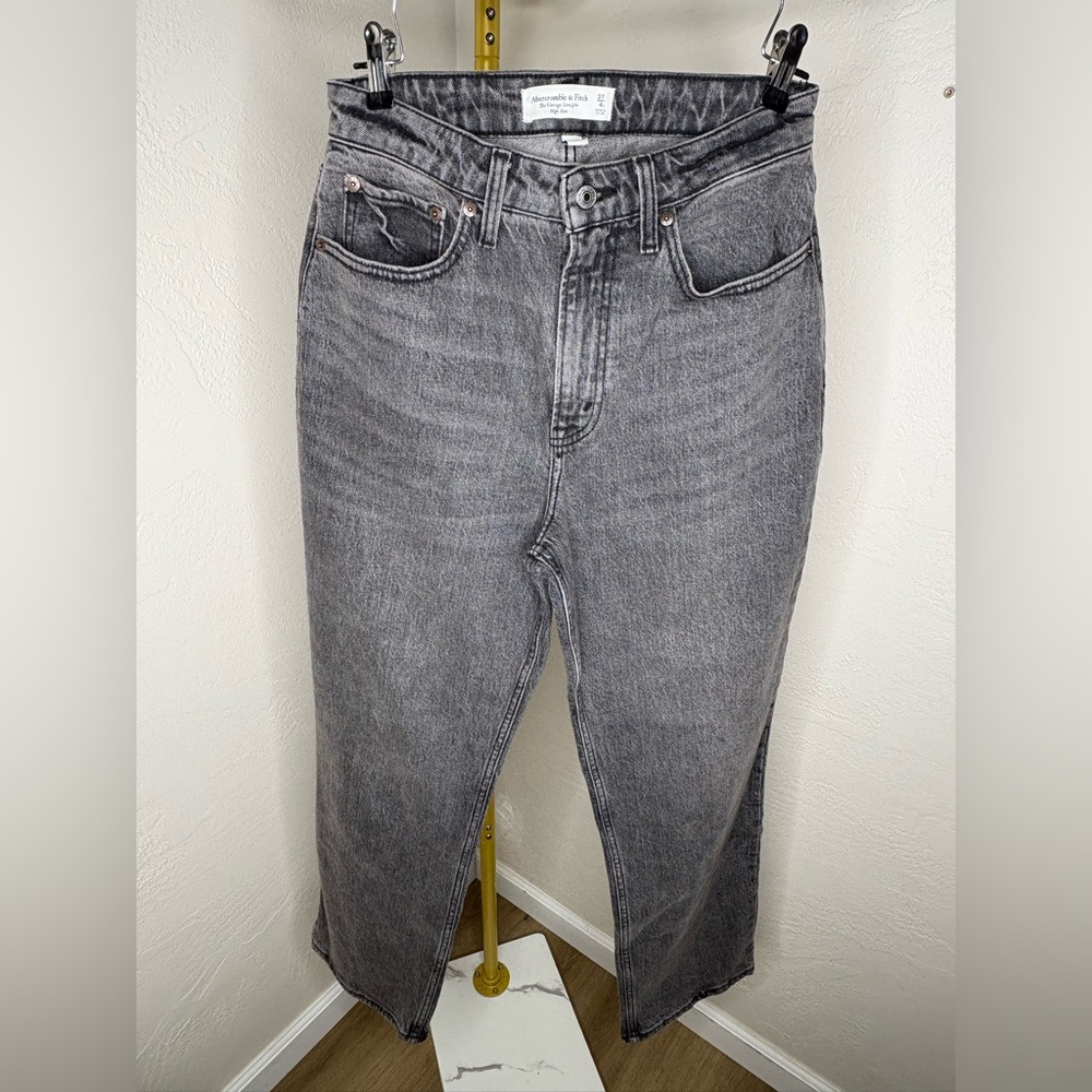 Abercrombie & Fitch Vintage Straight Curve Love
